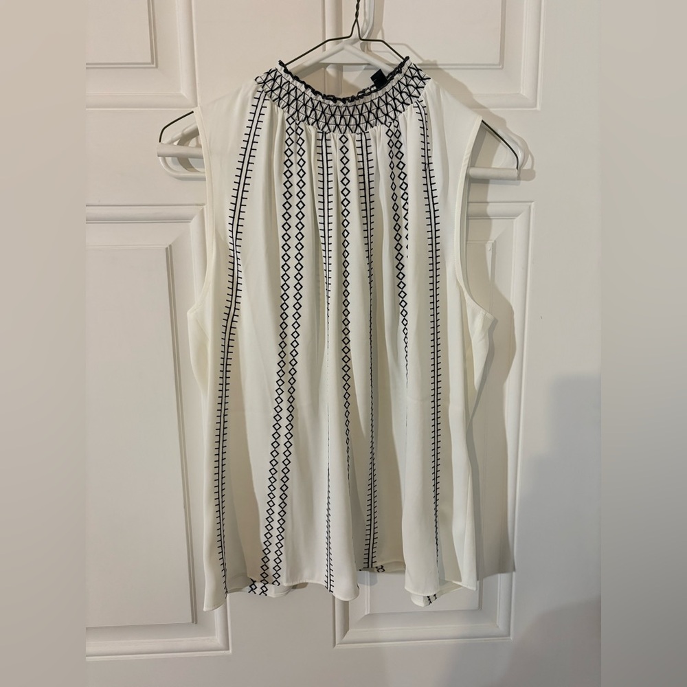 White House Black Market Sleeveless Blouse